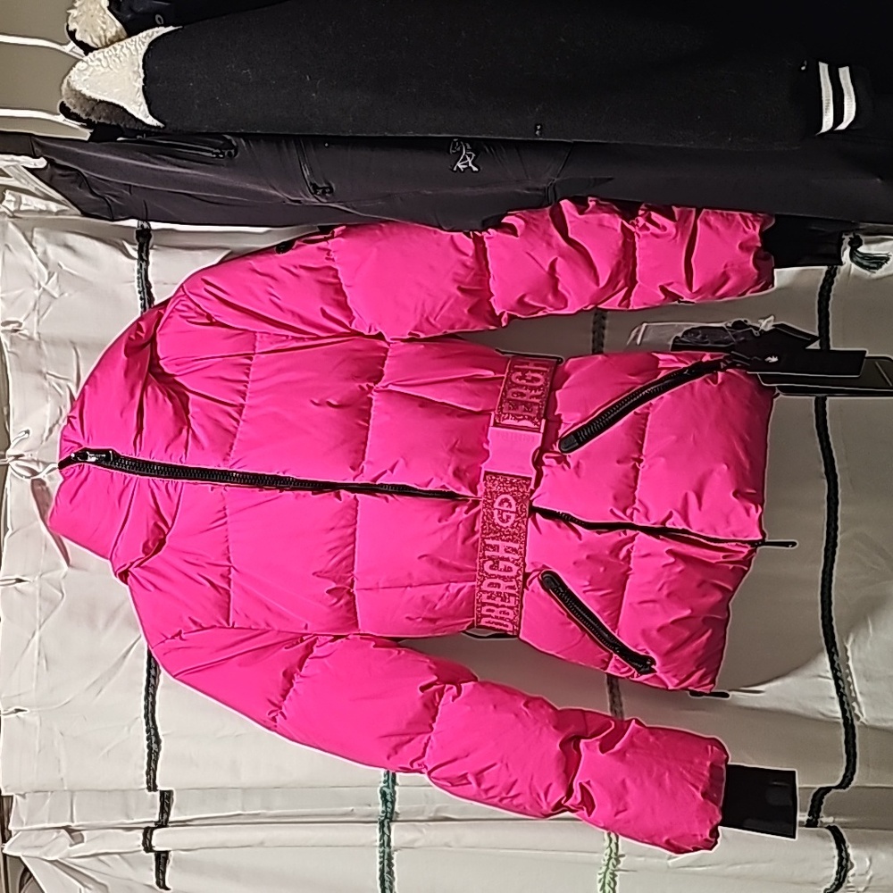 Woman snow jacket